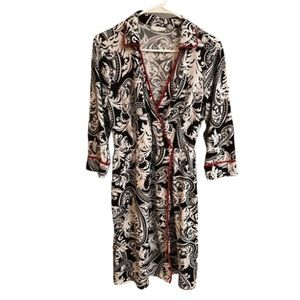 2 for $25 NEW YORK & COMPANY BLABK AND WHITE WRAP DRESS SIZE M
